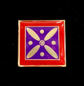 بج سینه درفش کاویانی