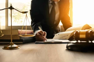 قانون الزام به ثبت رسمی معاملات اموال غیرمنقول چیست