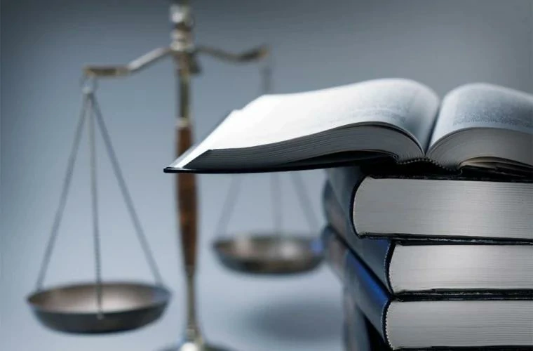 بهترین کتاب قوانین خاص برای آزمون وکالت